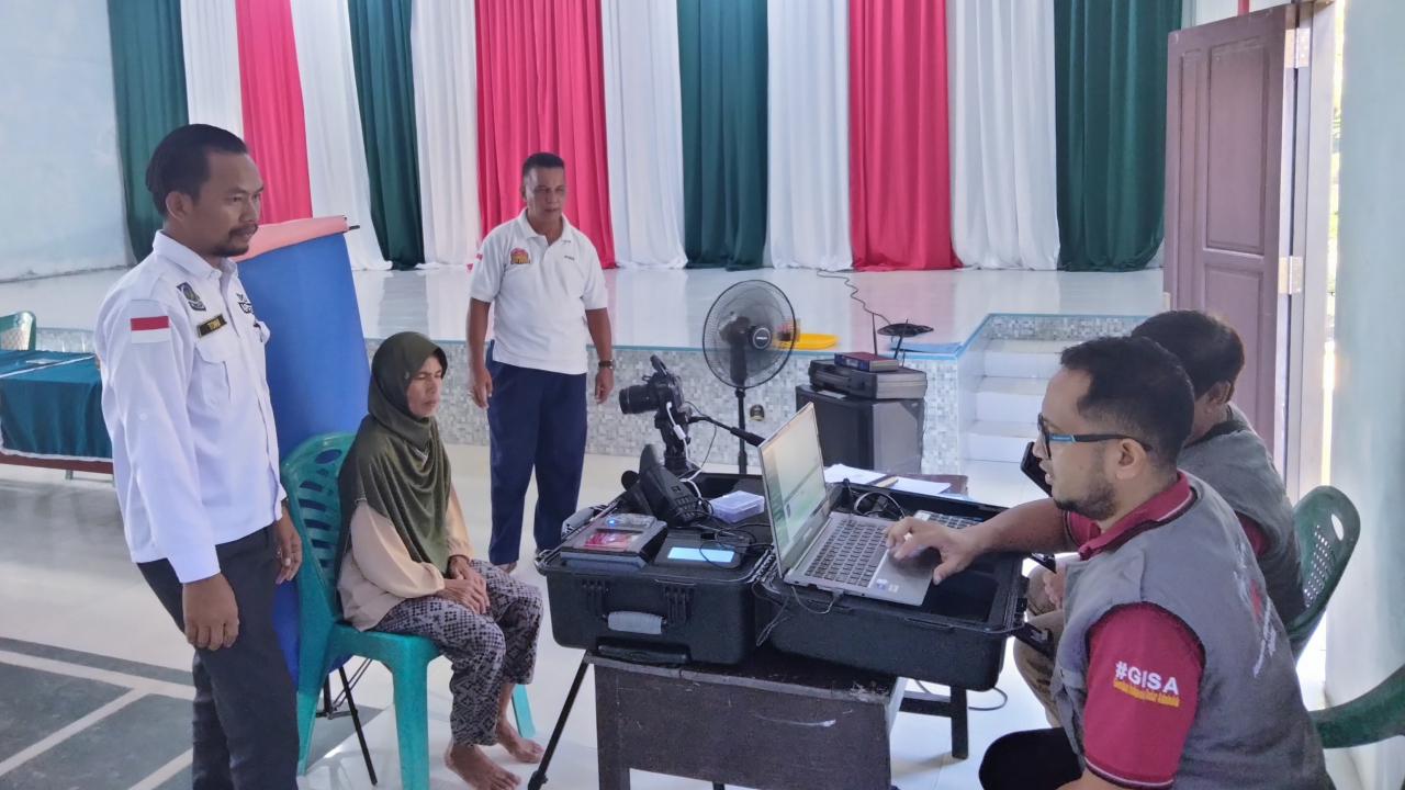 Pelayanan Adminduk Jemput Bola di Desa Sabuai, Mempermudah Akses bagi Warga