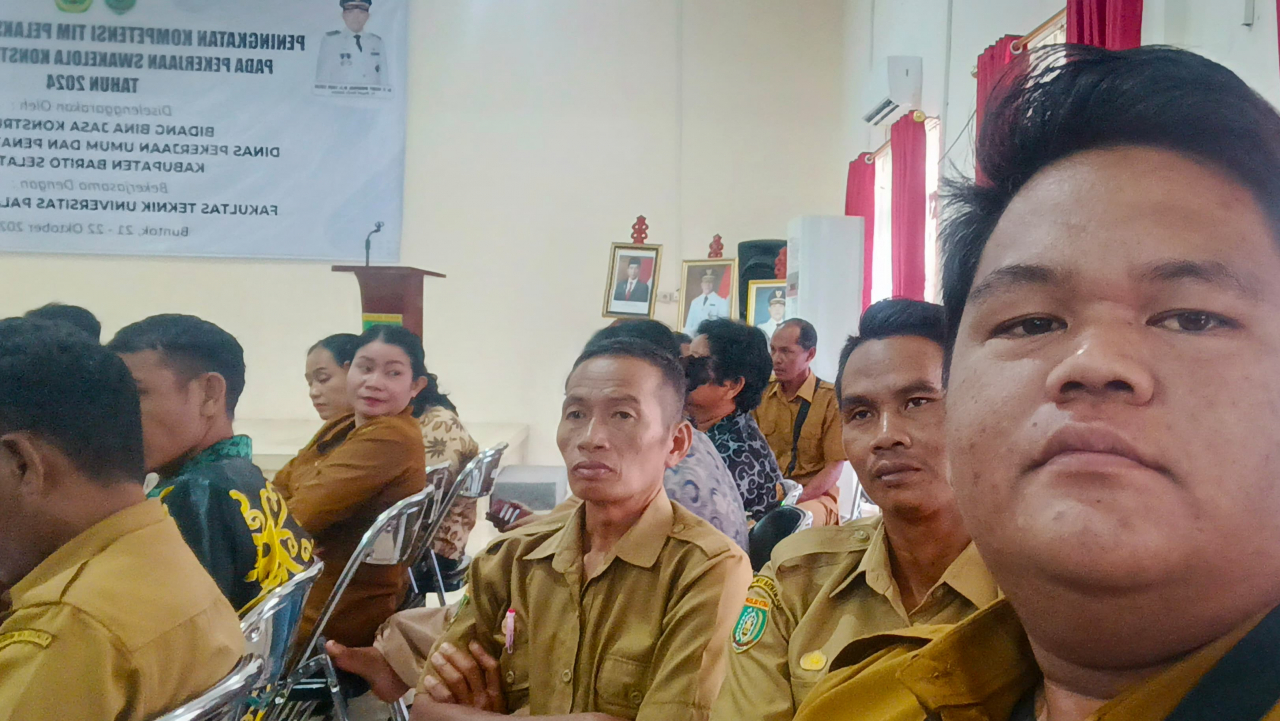 Kaur Umum dan Perencanaan Desa Janggi Ikuti Pelatihan Peningkatan Kompetensi Swakelola Konstruksi di Buntok