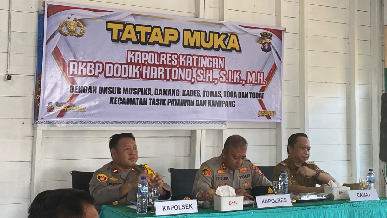 Kepala Desa Galinggang Hadiri Kunjungan Kerja Kapolres Katingan di Polsek Tasik Payawan dan Kamipang