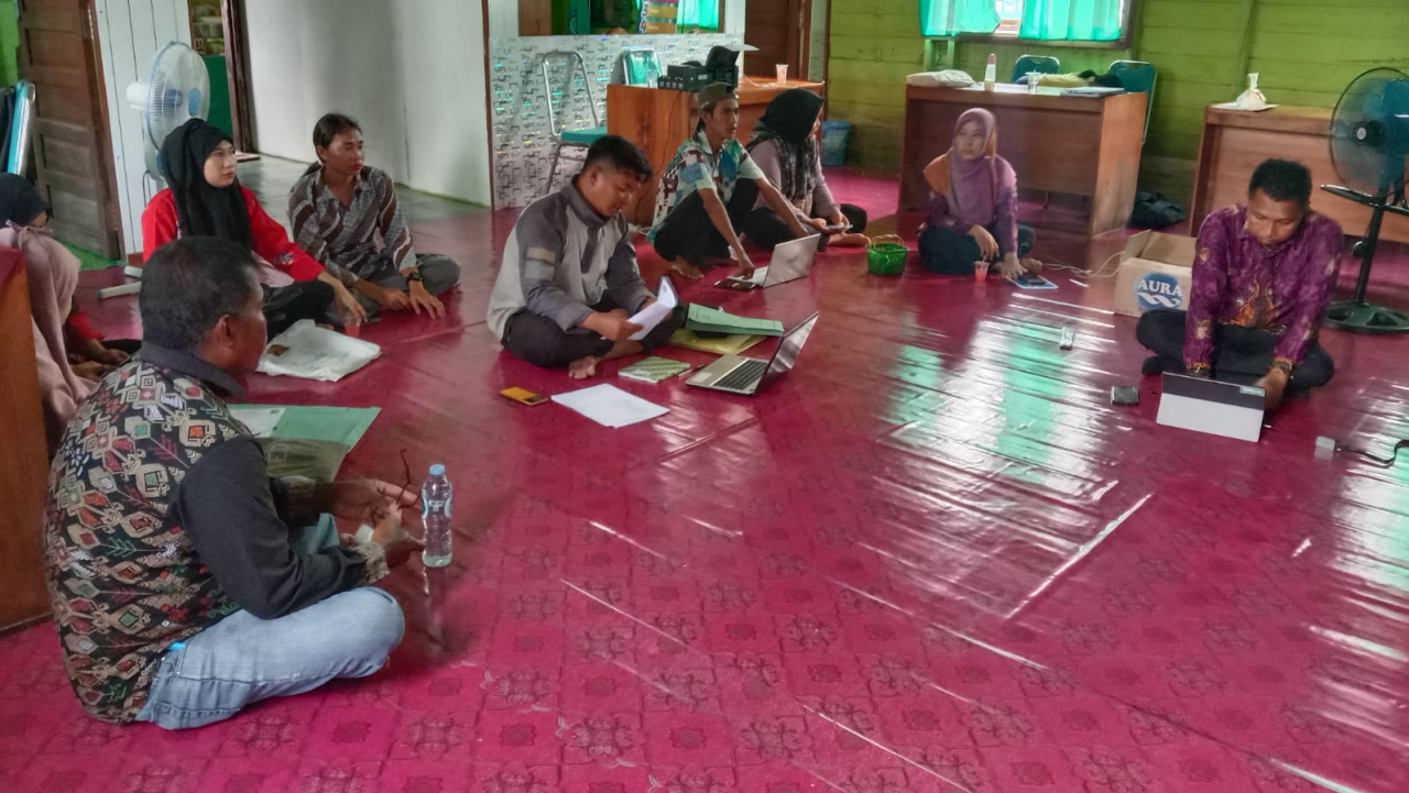 KEPALA DESA LAPORKAN REALISASI ANGGARAN DESA SEMESTER I KEPADA BPD DESA GALINGGANG