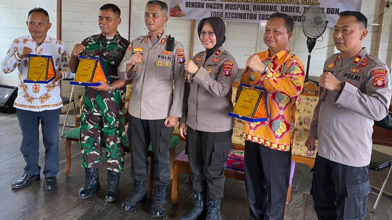 Kunjungan Kerja Kapolres Katingan di Polsek Tasik Payawan dan Kamipang