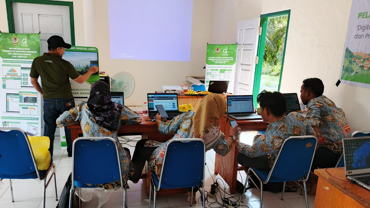 Digitalisasi Pelayanan Publik di Desa Suka Makmur