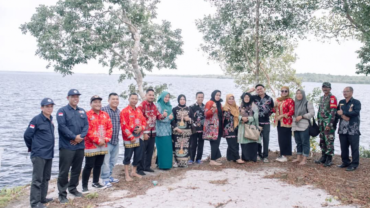 WISATA BATU MENANGIS