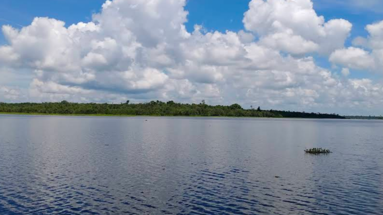 Danau sembuluh