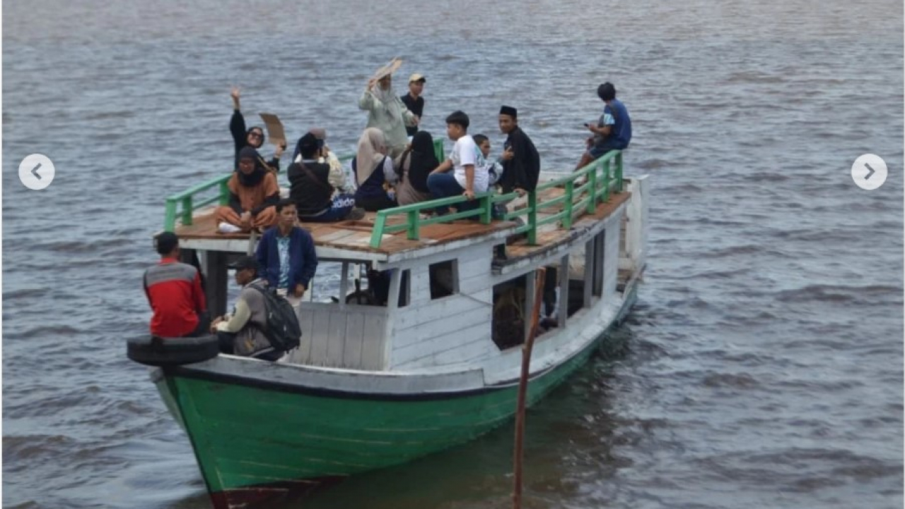 Desa Sembuluh I kenalkan potensi Wisata Susur Danau, Wisata Teluk Sebongkok dan Wisata Batu Menangis pada momentum Wisata Kafilah MTQH Ke -XVIII dan FSQ Kabupaten Seruyan.