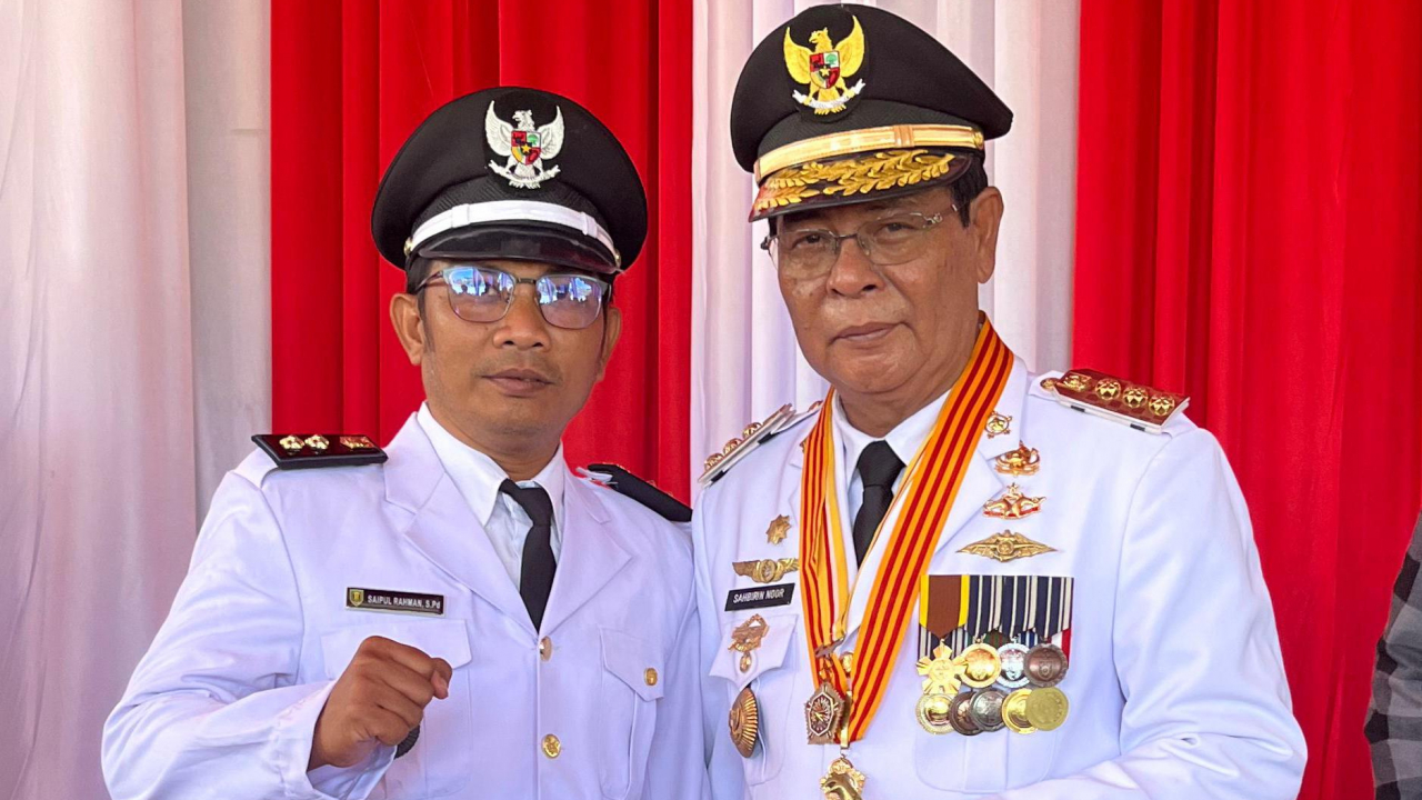 Pemdes Kapar kec. murung pudak, kab. tabalong mengikuti pengukuhan perpanjangan masa jabatak kepala desa menjadi 8 Tahun Senin, 29 Juli 2024