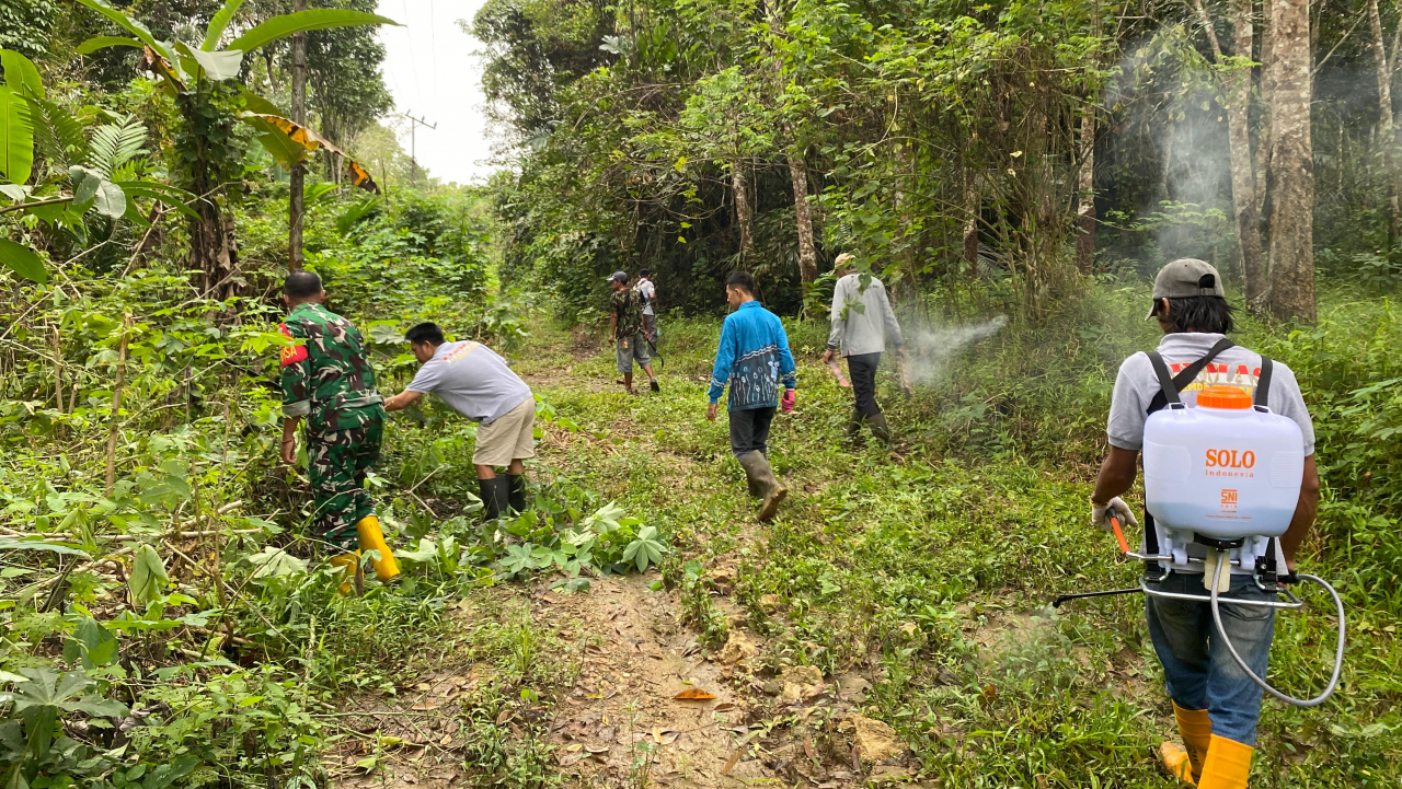 Pemdes Kapar Melaksanakan Program Gema Jalin Kerja Bakti untuk Lingkungan Bersih