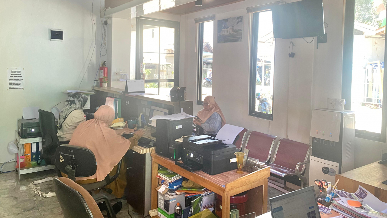 Layanan Administrasi di Kantor Desa Kapar Kembali Normal