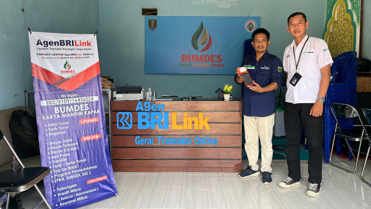 Bantuan Penunjang Alat EDC BRILink Untuk Kegiatan Pembayaran Online Bumdes Karya Mandiri