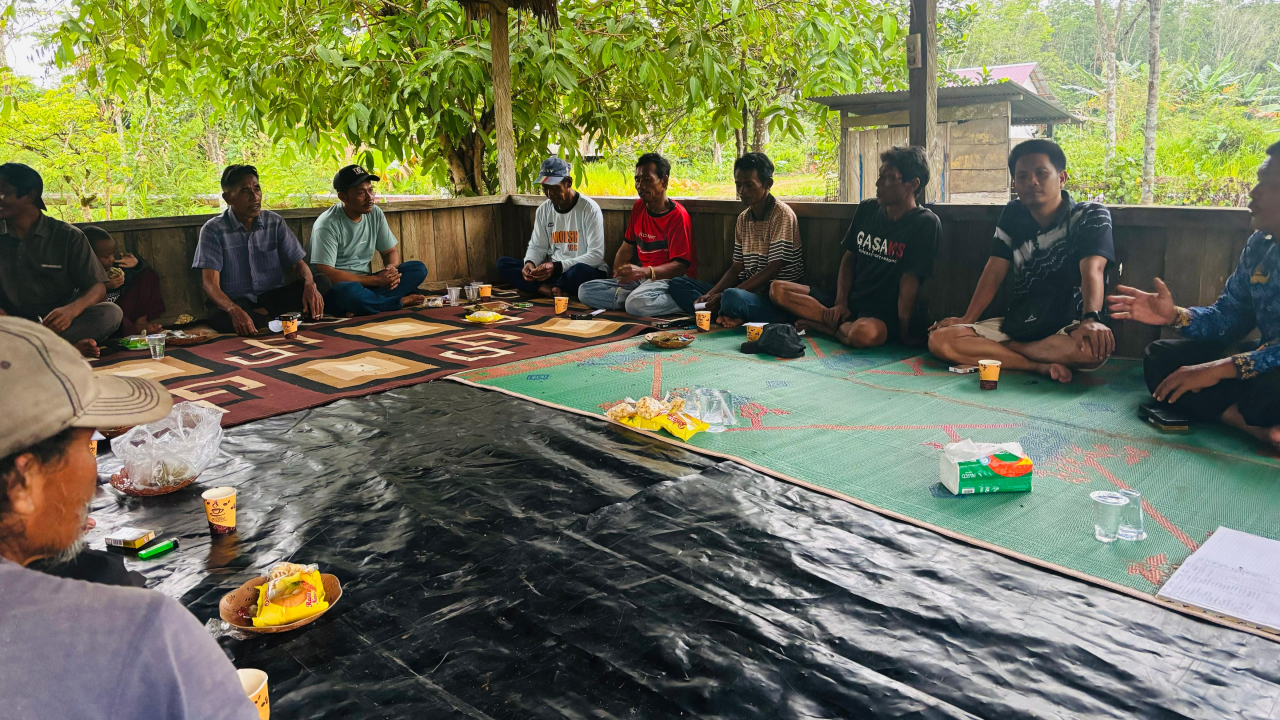 Rapat Koordinasi Dengan Warga RT 10 Kadaman untuk Pembentukan  Kampung Melon