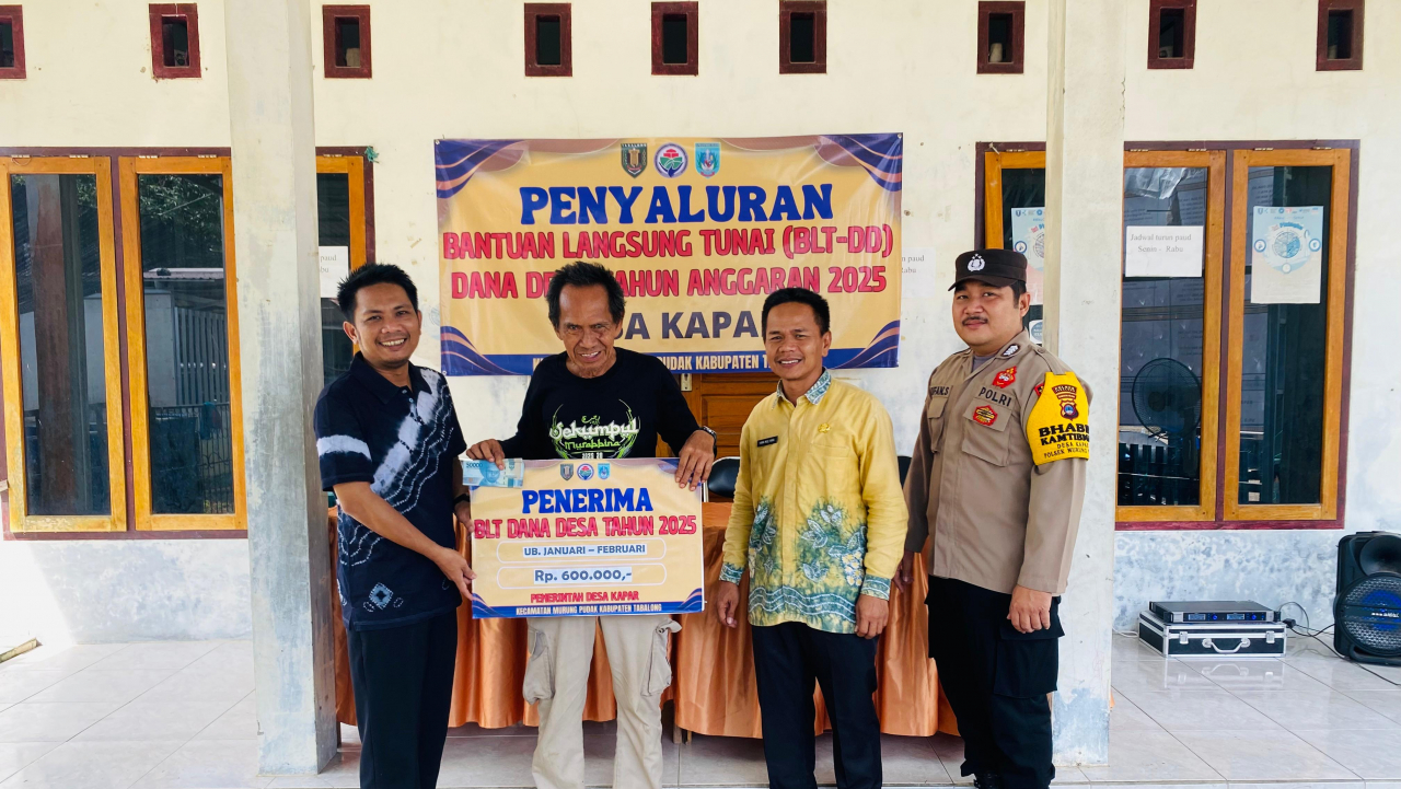 Penyaluran BLT-DD Tahap Awal Tahun 2025 di Desa Kapar