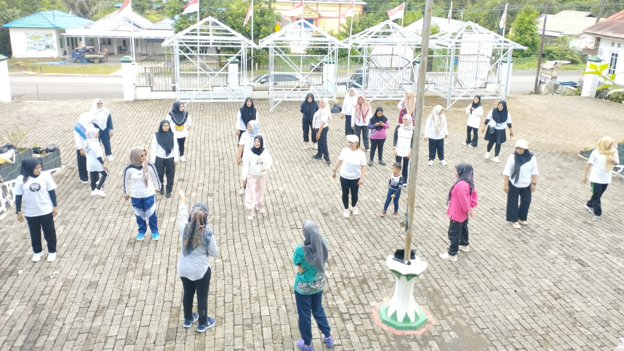 Gerakan Masyarakat Hidup Sehat (GERMAS) di Desa Gunung Besar