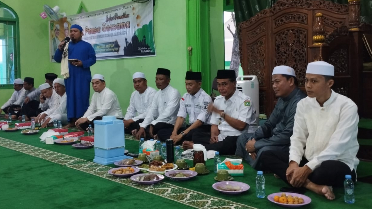 SAFARI RAMADHAN DIMASJID AL KAUTSAR DESA GUNUNG BESAR