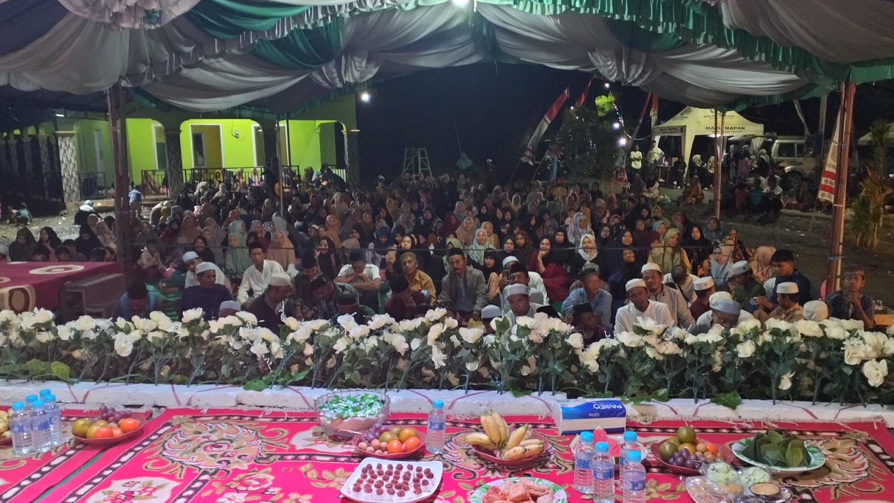 Peringatan Maulid Nabi Muhammad SAW di Desa Gunung Besar