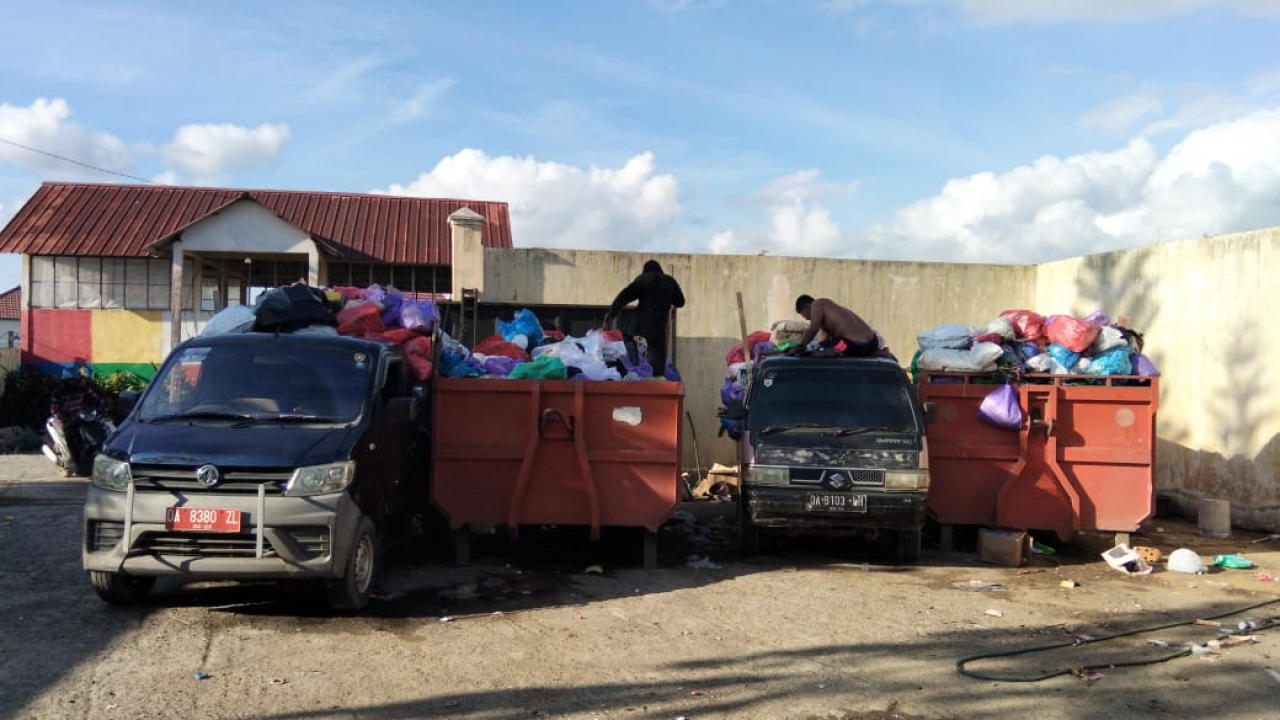 Desa Baroqah Ajak Warga Pilah Sampah untuk Wujudkan Lingkungan Bersih dan Bernilai Ekonomi