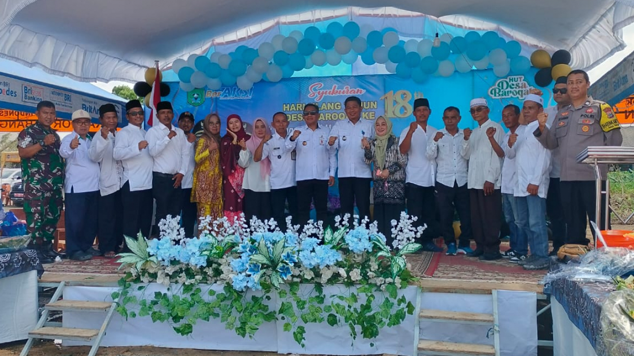 Sembako Murah Warnai HUT Desa Baroqah ke-18
