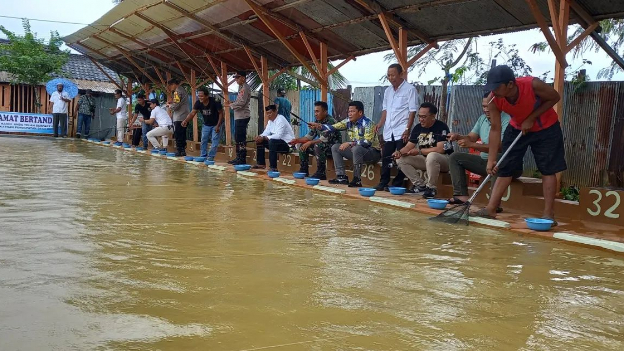 Potensi Kolam Pemancingan  yang dikelola oleh Badan Usaha Milik Desa (BUMDes)