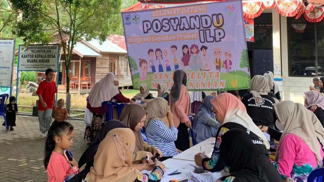 307 Warga Posyandu ILP Desa Muara Ninian, Pemeriksaan Kesehatan Dari Bayi Hingga Lansia