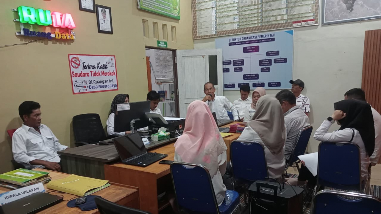 Monitoring Administrasi Pemerintahan Desa Muara Jaya