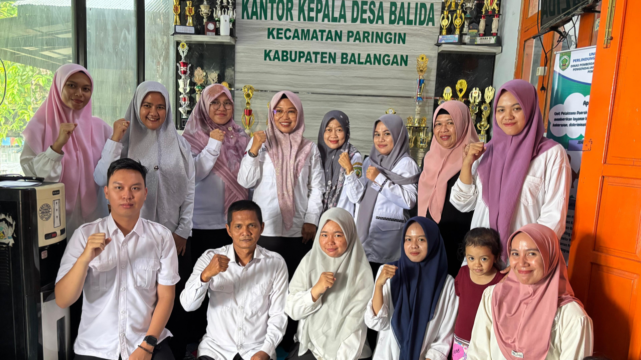 Monitoring Evaluasi Administrasi Desa, Kecamatan Paringin Kunjungi Desa Balida