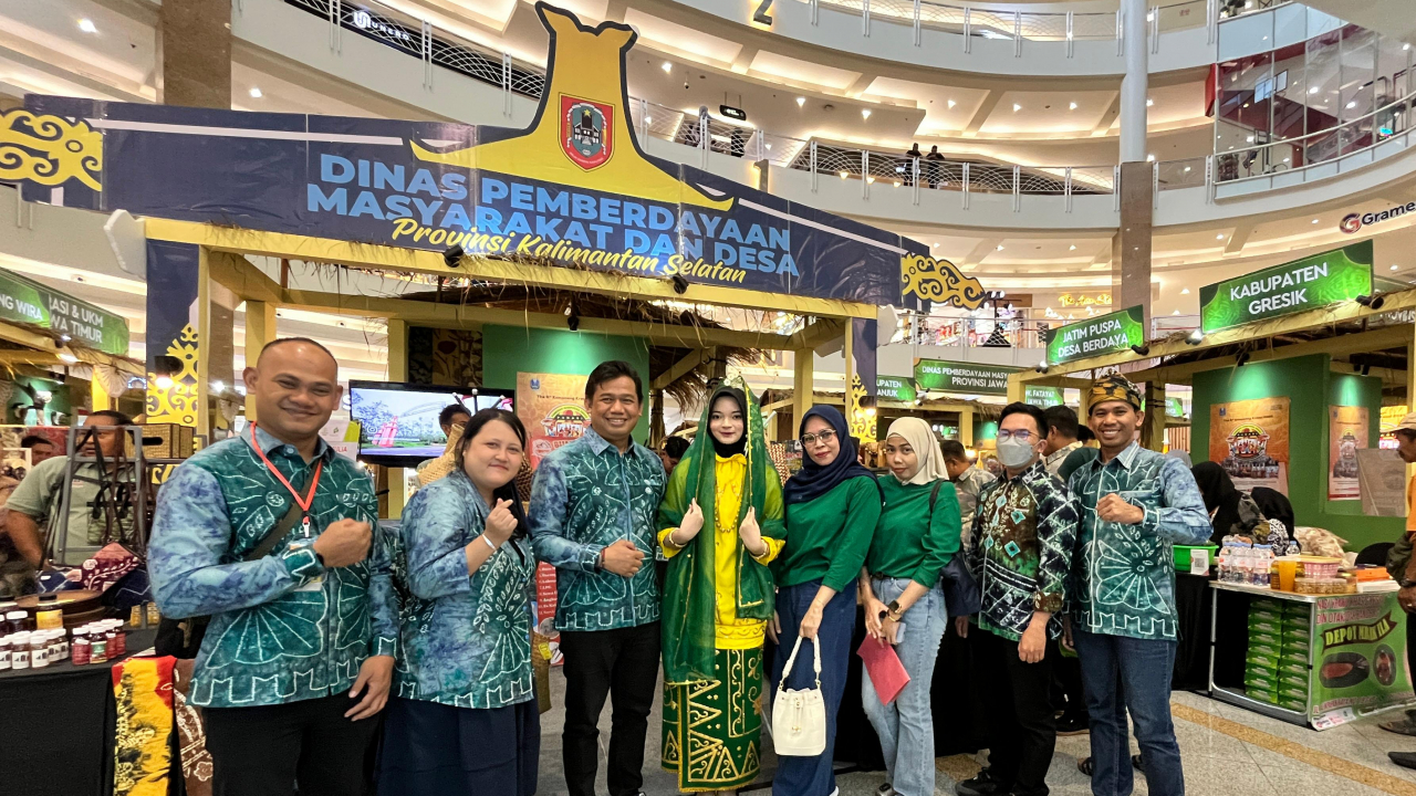 Desa Balida Wakili Kabupaten Balangan dalam Ajang Kampoeng Kreasi 2025 di Surabaya