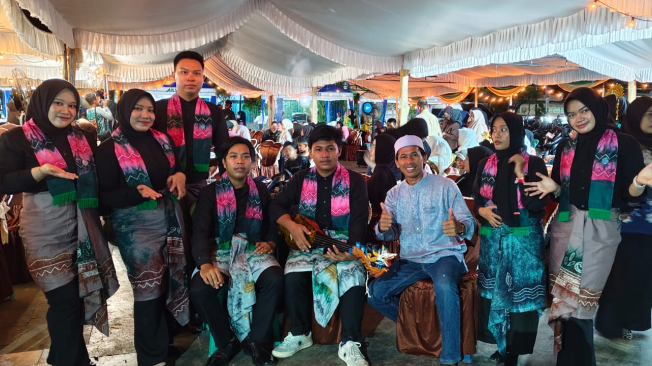 Sanggar Seni Balida Satria Dukung Penampilan Musikalisasi Puisi di HKG PKK Balangan