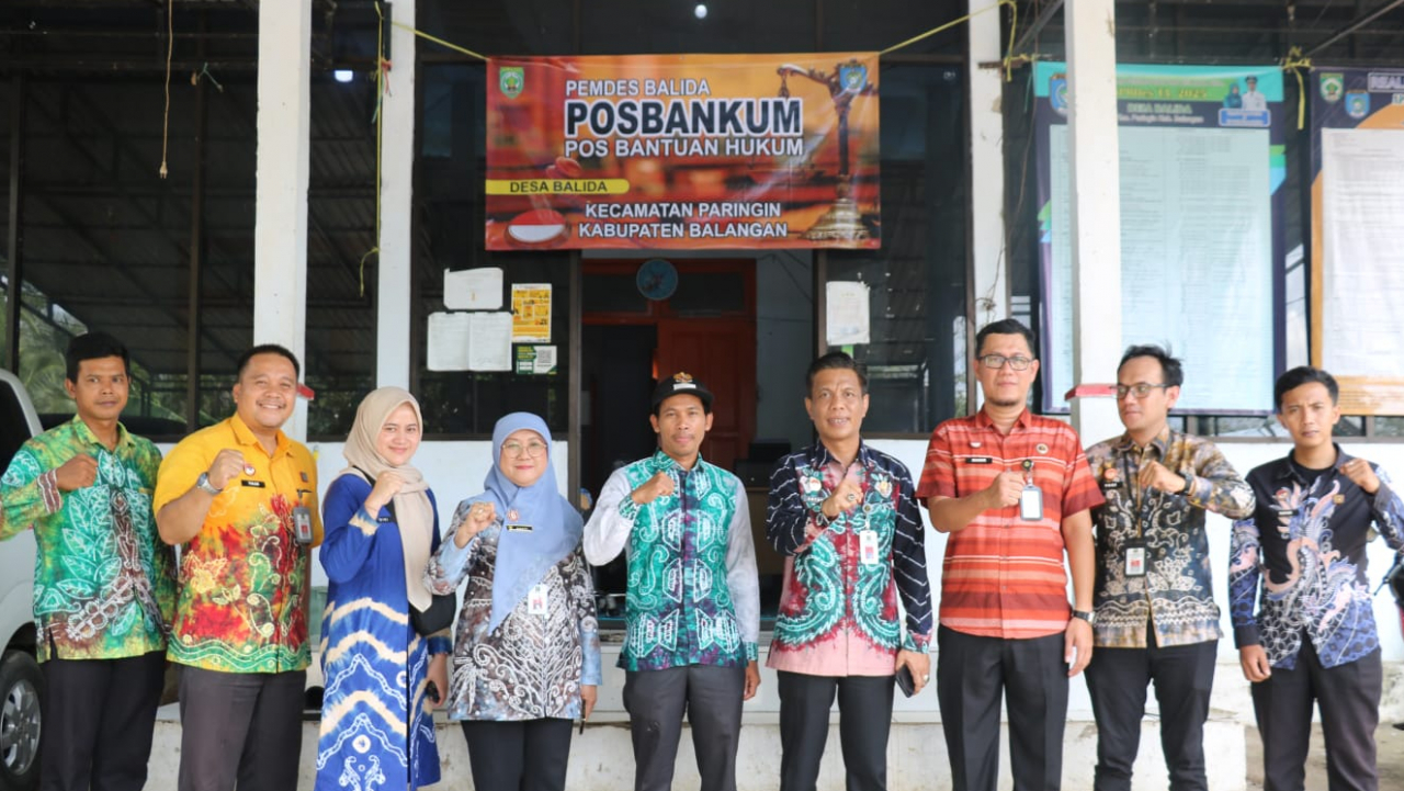 Kanwil Kemenkumham Kalsel Monitoring Posbankum di Desa Balida