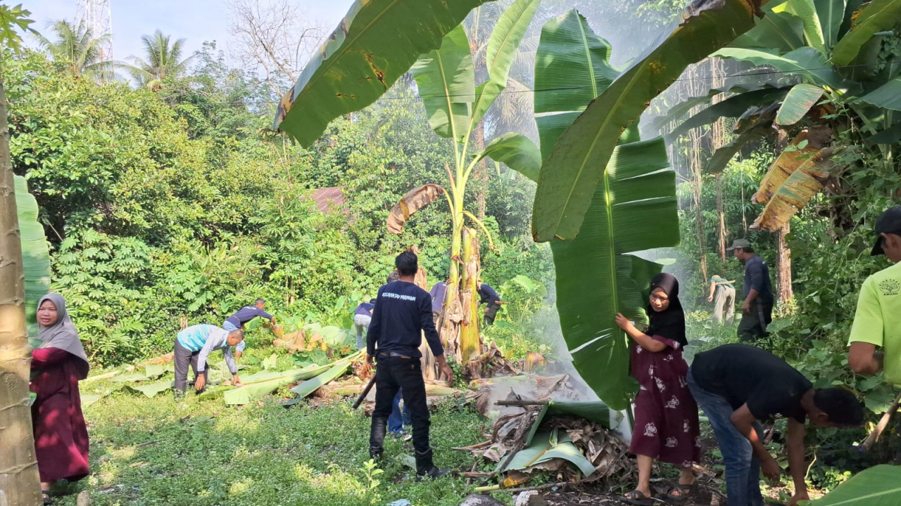 Satlinmas Desa Balida Gelar Giat Bersama Orang Tua/Wali Peserta Didik TK dan PAUD