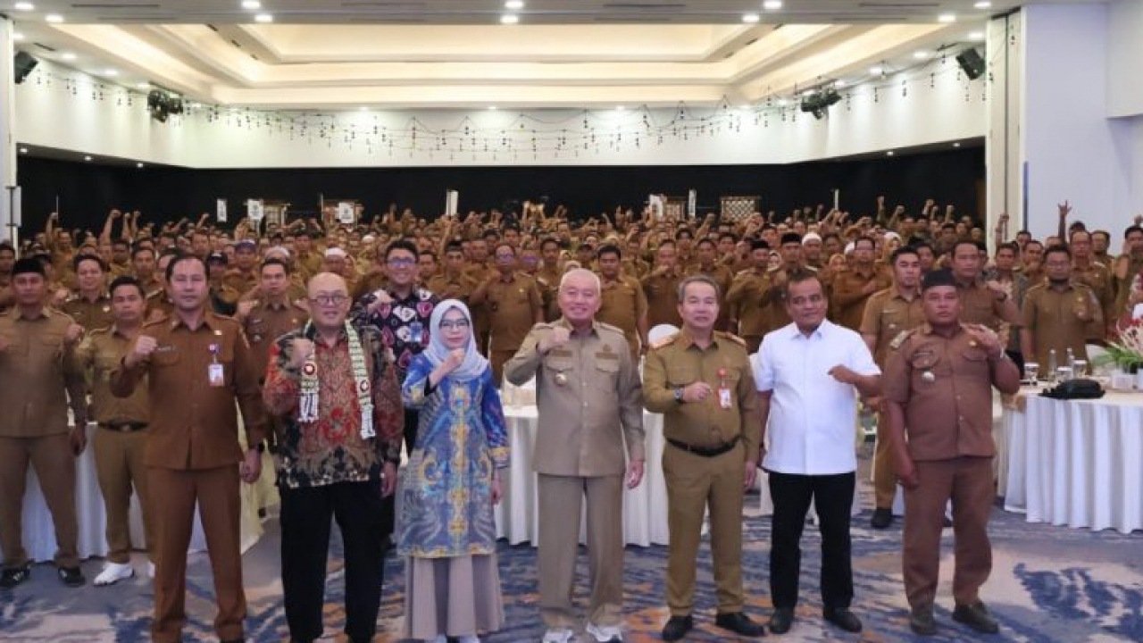 Kepala Desa Balida Hadiri Silaturahmi Gubernur Kalsel Bersama Ratusan Kades se-Kalsel