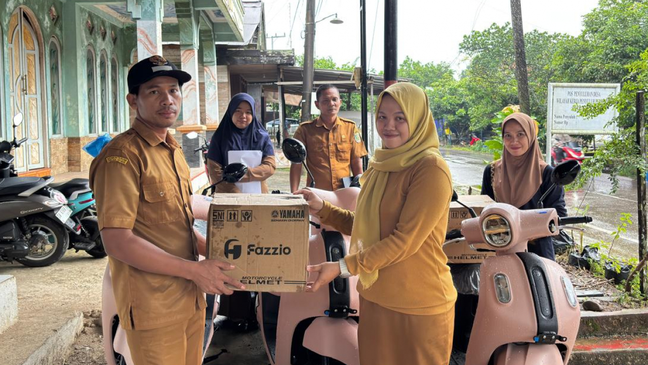 Penyerahan Sepeda Motor Operasional untuk Perangkat Desa Balida
