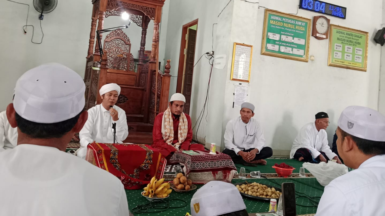 Desa Balida Peringati Isra Mi’raj Sekaligus Haul Guru Sekumpul di Masjid Nurul Huda
