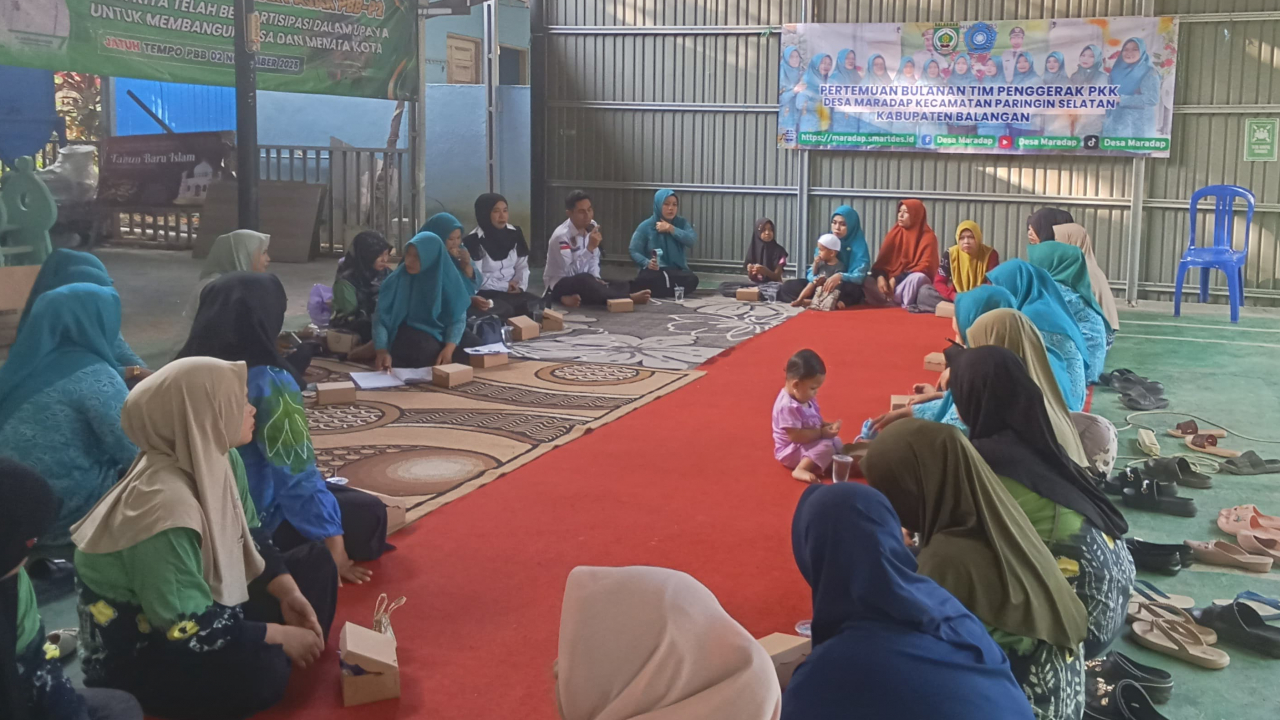 Giat Rutin Pertemuan Bulanan PKK dan Arisan Desa Maradap: Sinergi untuk Pelayanan dan Persiapan 17 Agustus