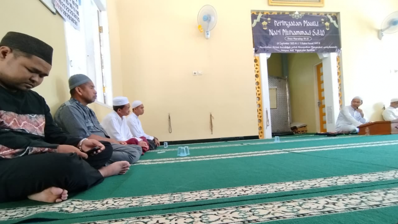 Desa Maradap Gelar Pengajian Jum’at Berkah sebagai Program Rutin Religius