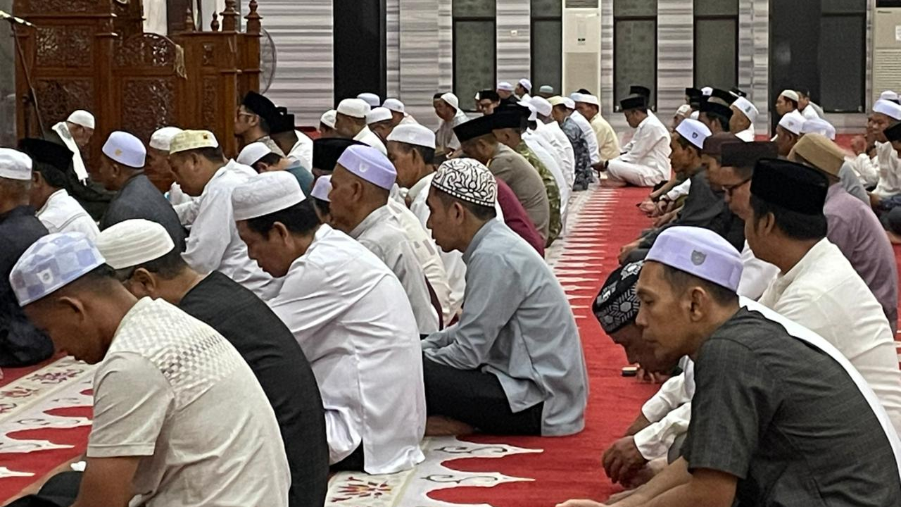 Pemdes Maradap Ikuti Salat Hajat Sambut Harjad ke-23 Kabupaten Balangan