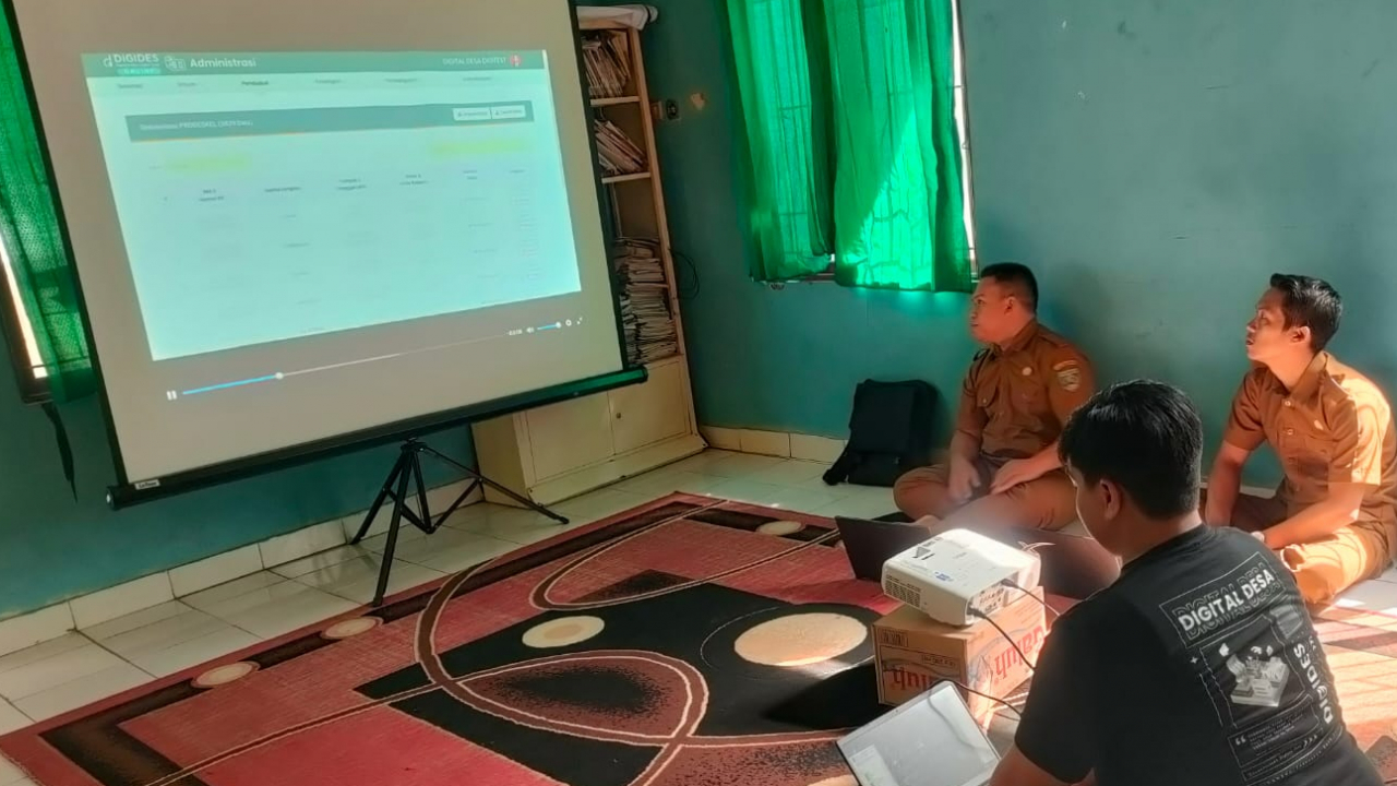 Transformasi Digital Pemerintahan Desa: Pengenalan Fitur Digides di Desa Sungsum, Balangan