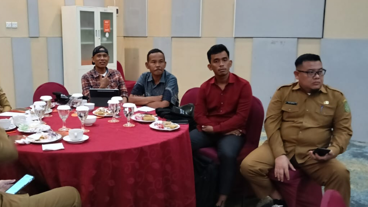 Kepala Desa dan Ketua BUMDes Sepatin Ikuti Seminar Pengembangan BUMDes di Samarinda