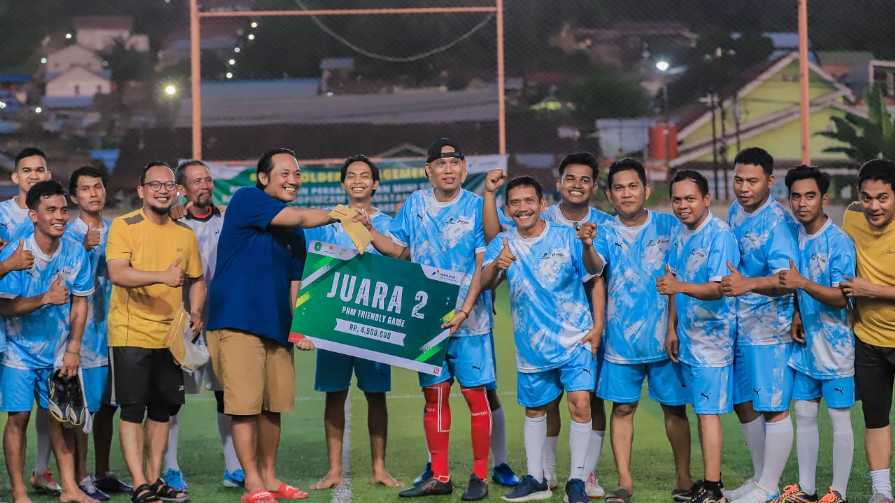 Merajut Kebersamaan di Lapangan Hijau: Persahabatan Sepak Bola Mini di Desa Sepatin
