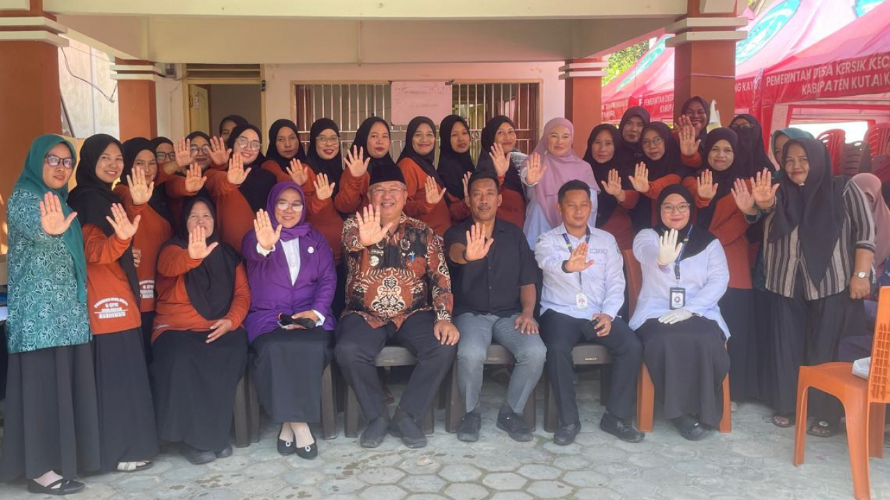 POSYANDU BINA KARYA DESA KERSIK GELAR PELAKSANAAN 6 SPM POSYANDU SERENTAK SE-INDONESIA