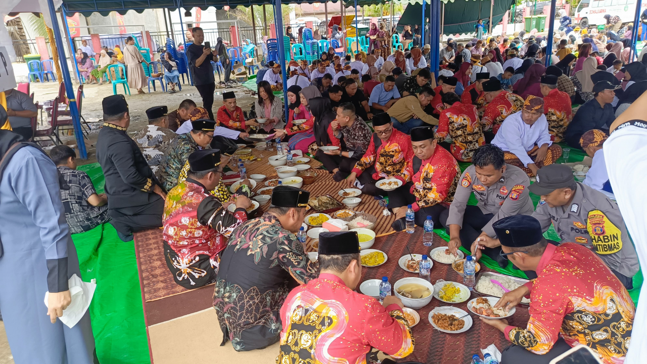 Merayakan 120 Tahun Desa Lebak Mantan: Besuaka ke Kesultanan Kutai Ing Martadipura