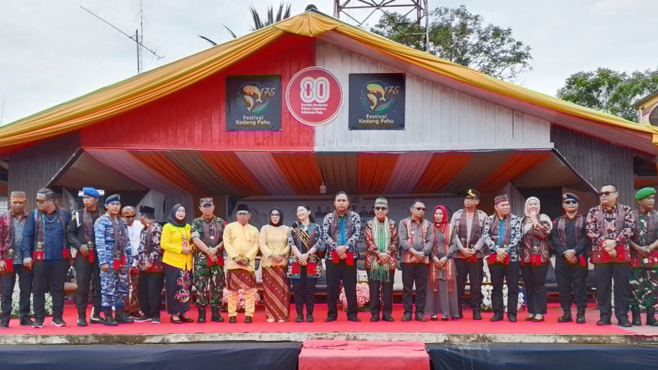 Dua Bupati Hadir Meriahkan HUT ke-175 Muara Pahu