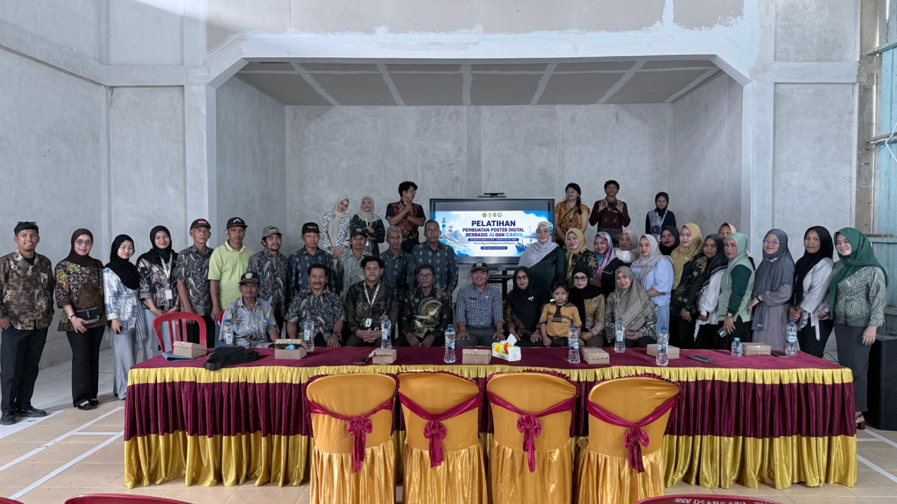 KKN 52 Kolaborasi Gelar Pelatihan AI dan Canva bagi Masyarakat dan Guru di Desa Maloy