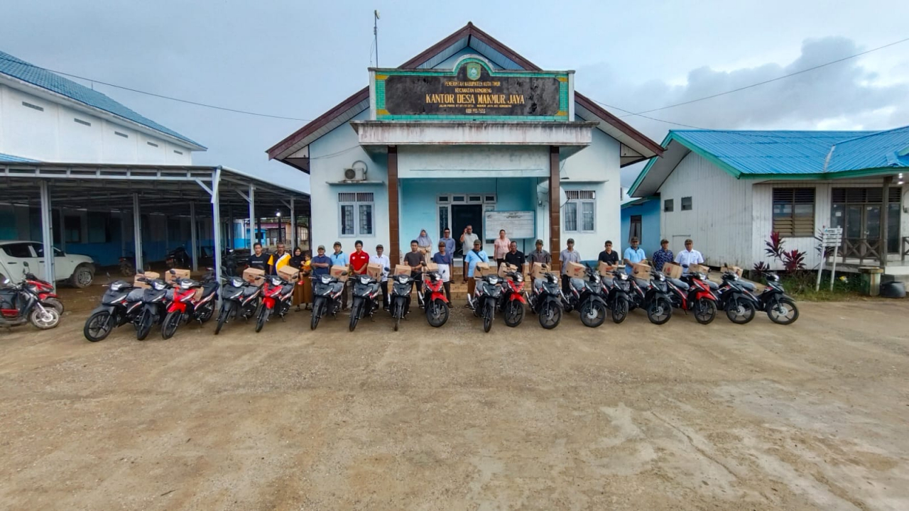 18 Unit Sepeda Motor Baru untuk Ketua RT di Desa Makmur Jaya