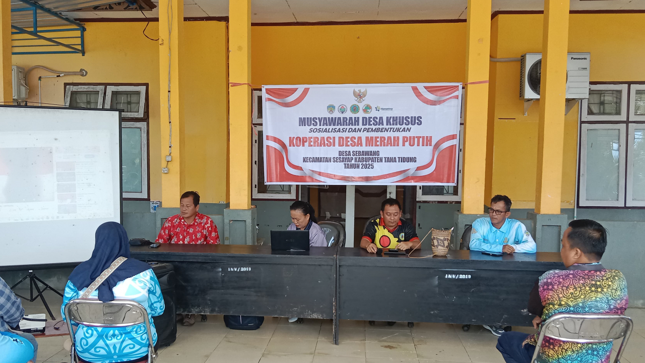 Mendorong Pertumbuhan Ekonomi Desa Sebawang Melalui UKM dan Perkebunan Kelapa Sawit