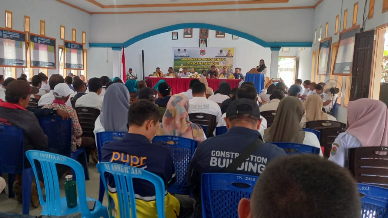 PEMDES TANAH ABANG AJUKAN RENCANA PROGRAM PEMBANGUNAN DESA PADA KEGIATAN MUSREMBANG