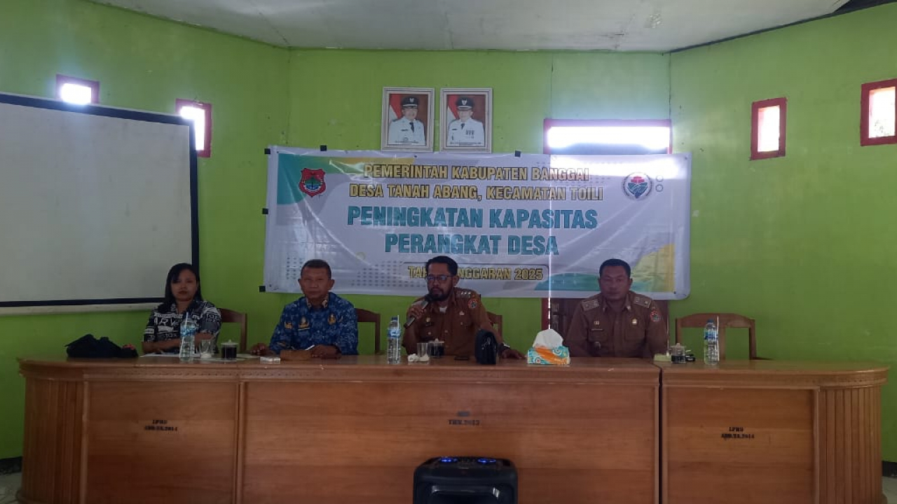 MAU DESA TANAH ABANG MAJU? CAMAT TOILI : LOYALITAS KUNCINYA