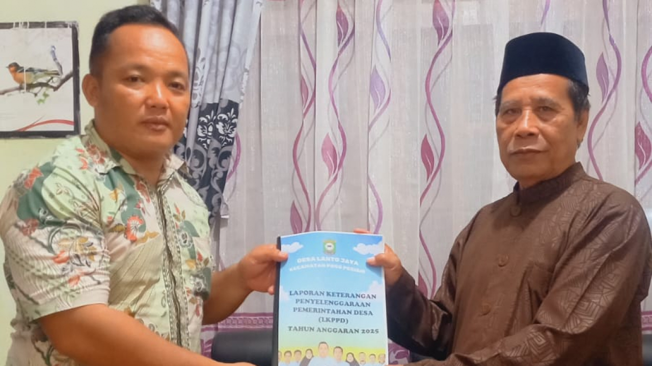 Kades Lanto Jaya serahkan LKPPD ke Ketua BPD