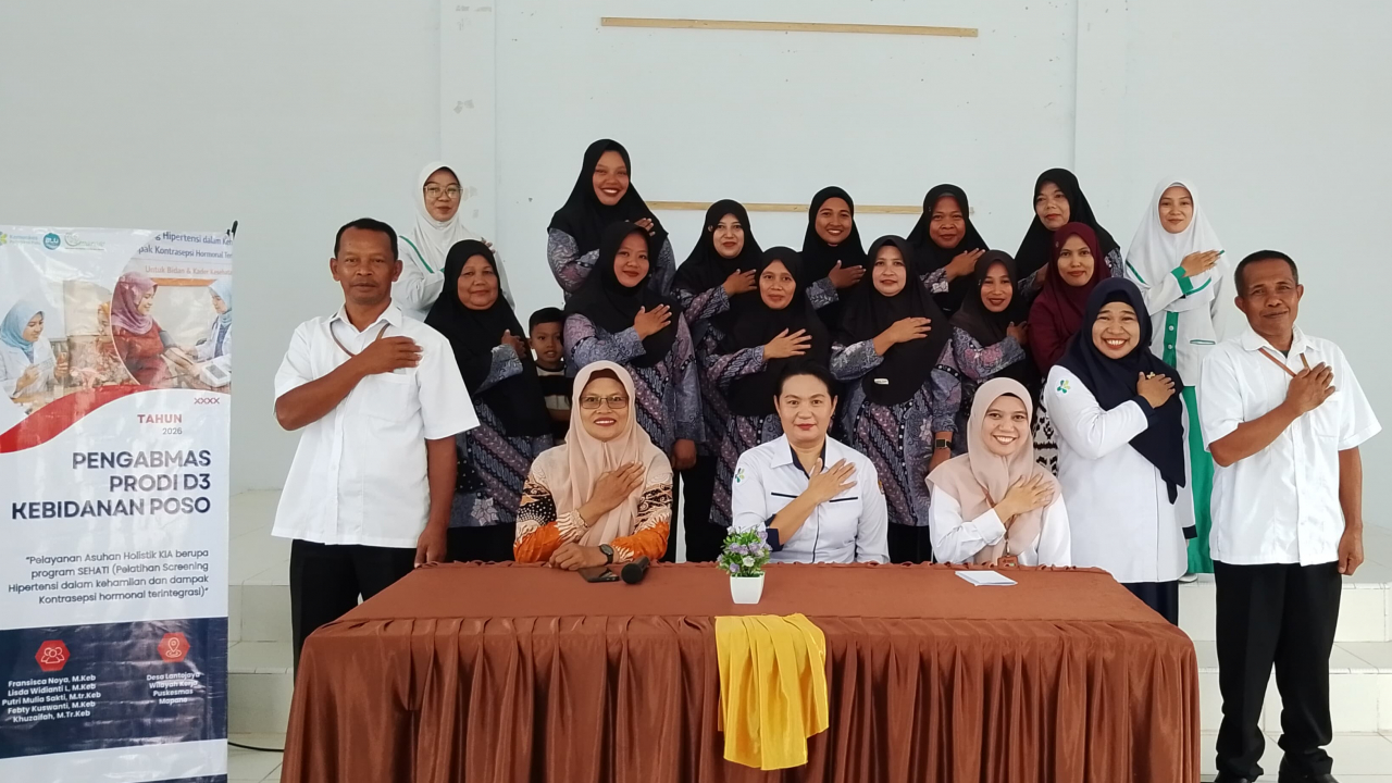 Poltekes Palu prodi Kebidanan Poso melatih 10 Kader Desa Lanto Jaya