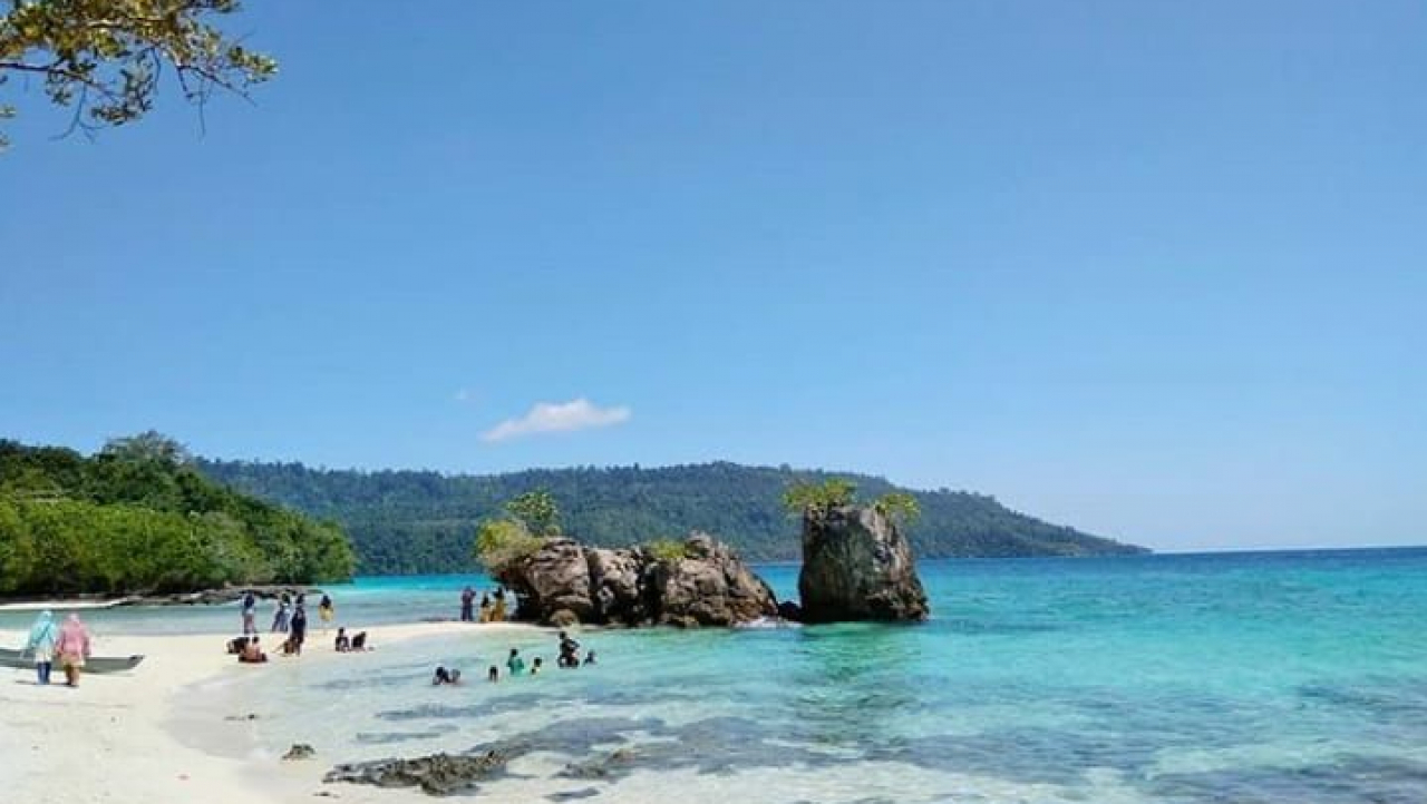 Pantai Bambahano