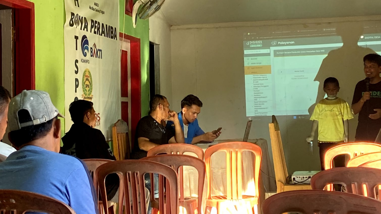 Pemdes Nupa Bomba Bersama Mahasiswa Bina Desa Ilmu Komunikasi UNTAD Gelar Sosialisasi Penggunaan Aplikasi DIGIDES