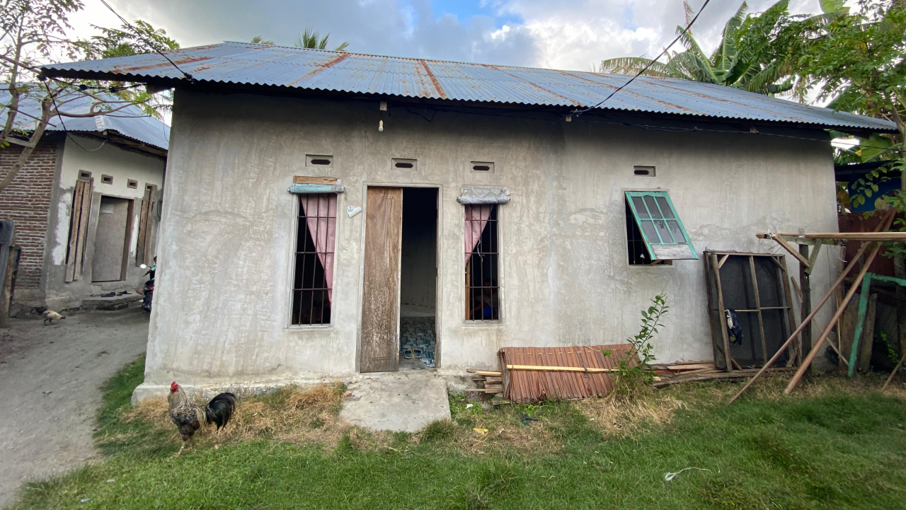 Rumah Tenun 30